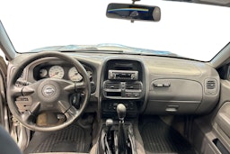 hopea Nissan Navara 2003 kuva 9.