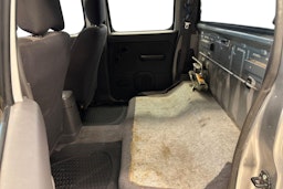 hopea Nissan Navara 2003 kuva 10.