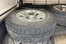 hopea Nissan Navara 2003 kuva 14.