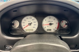 hopea Nissan Navara 2003 kuva 19.