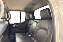 hopea Nissan Navara 2007 kuva 10.