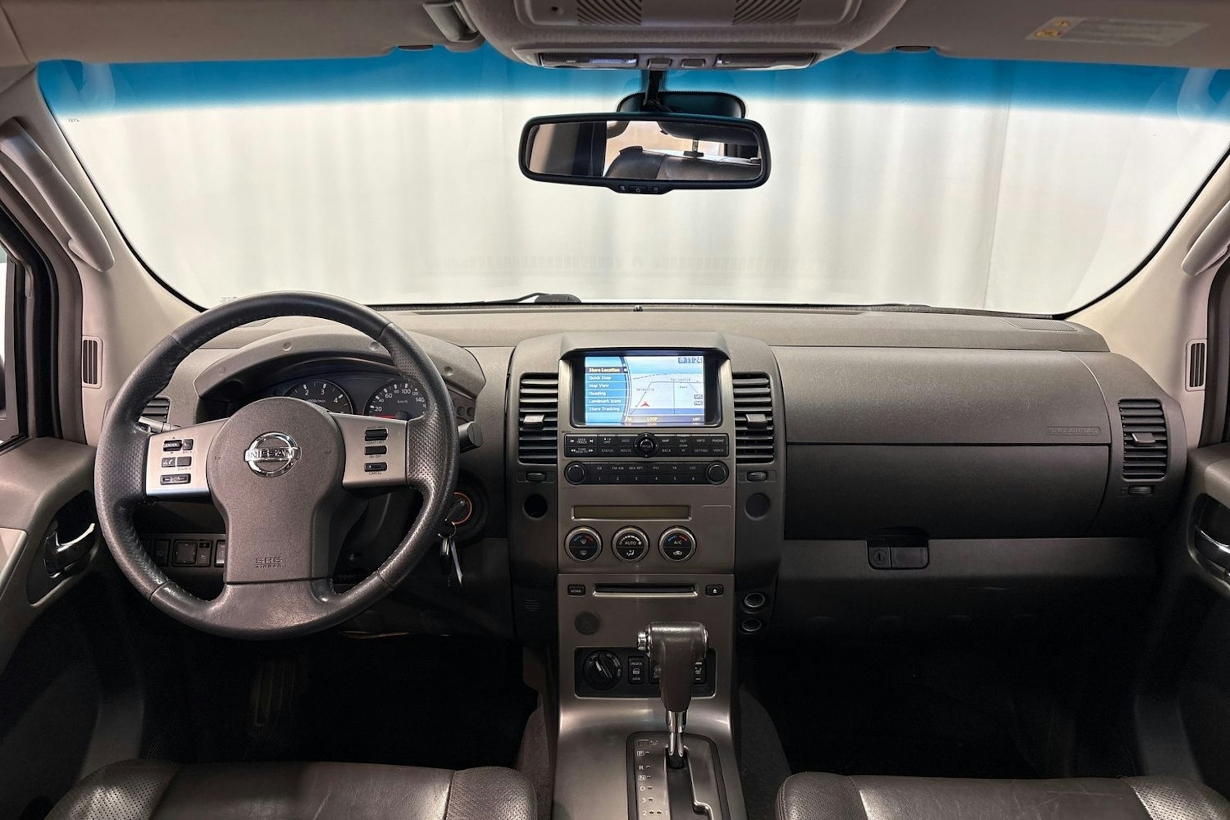 hopea Nissan Navara 2007 kuva 13.