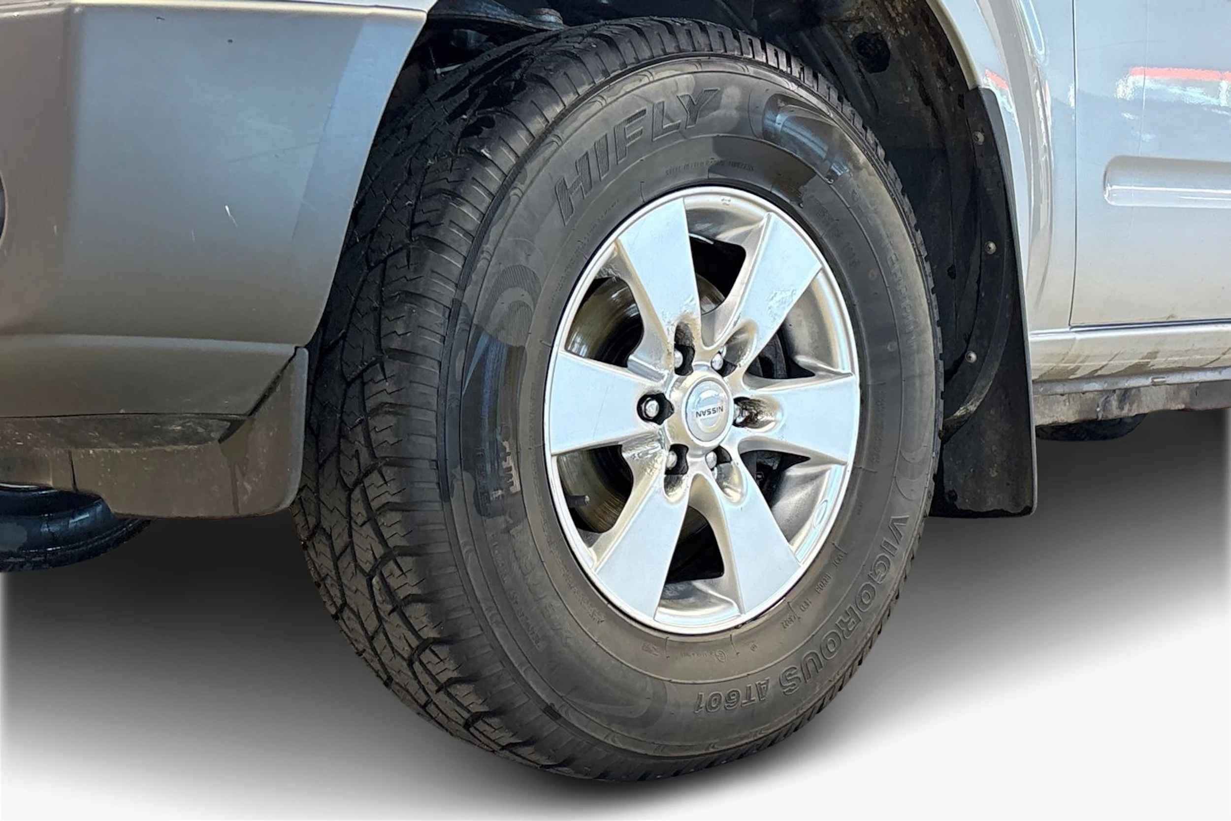 hopea Nissan Navara 2008 kuva 12.