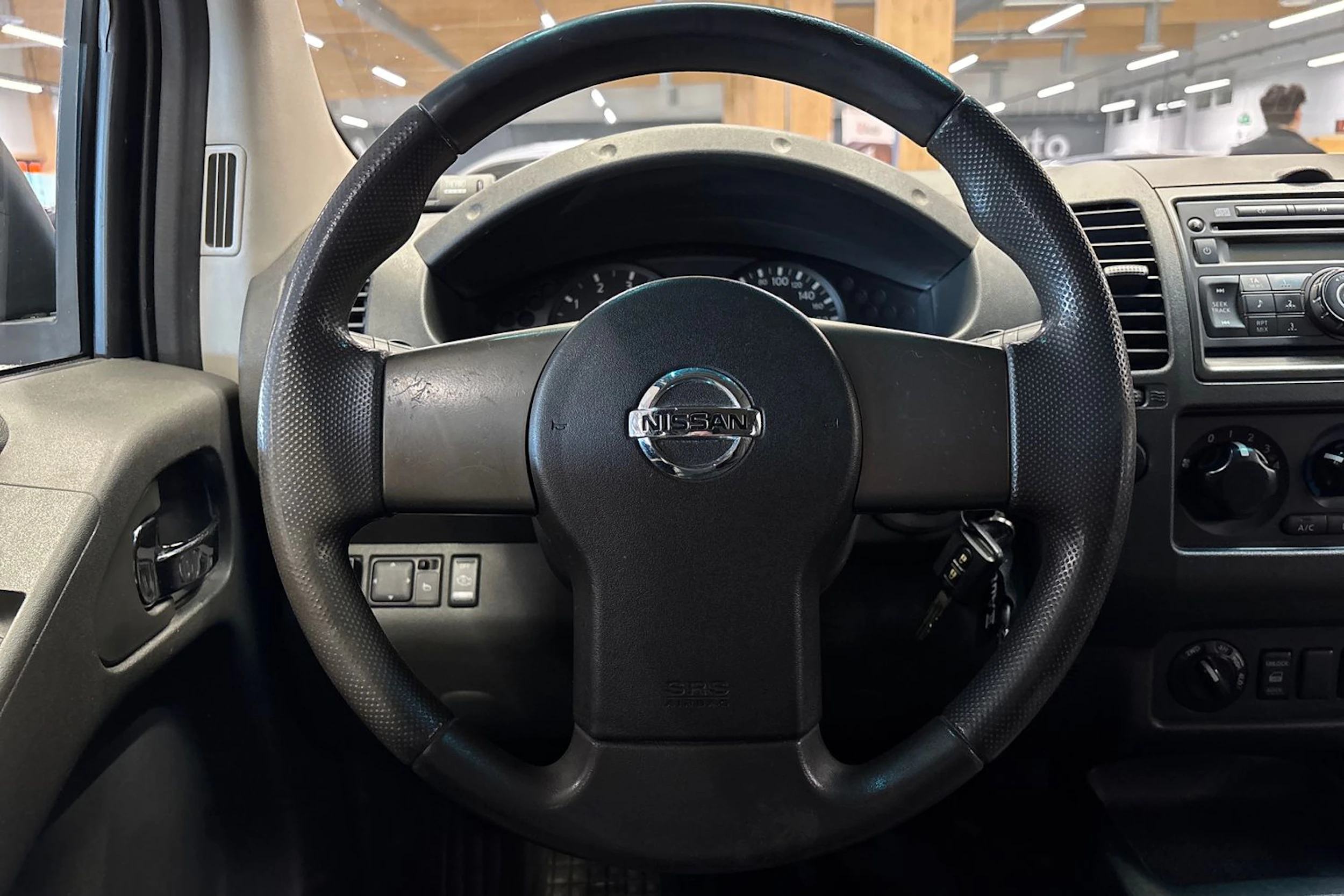 hopea Nissan Navara 2008 kuva 18.