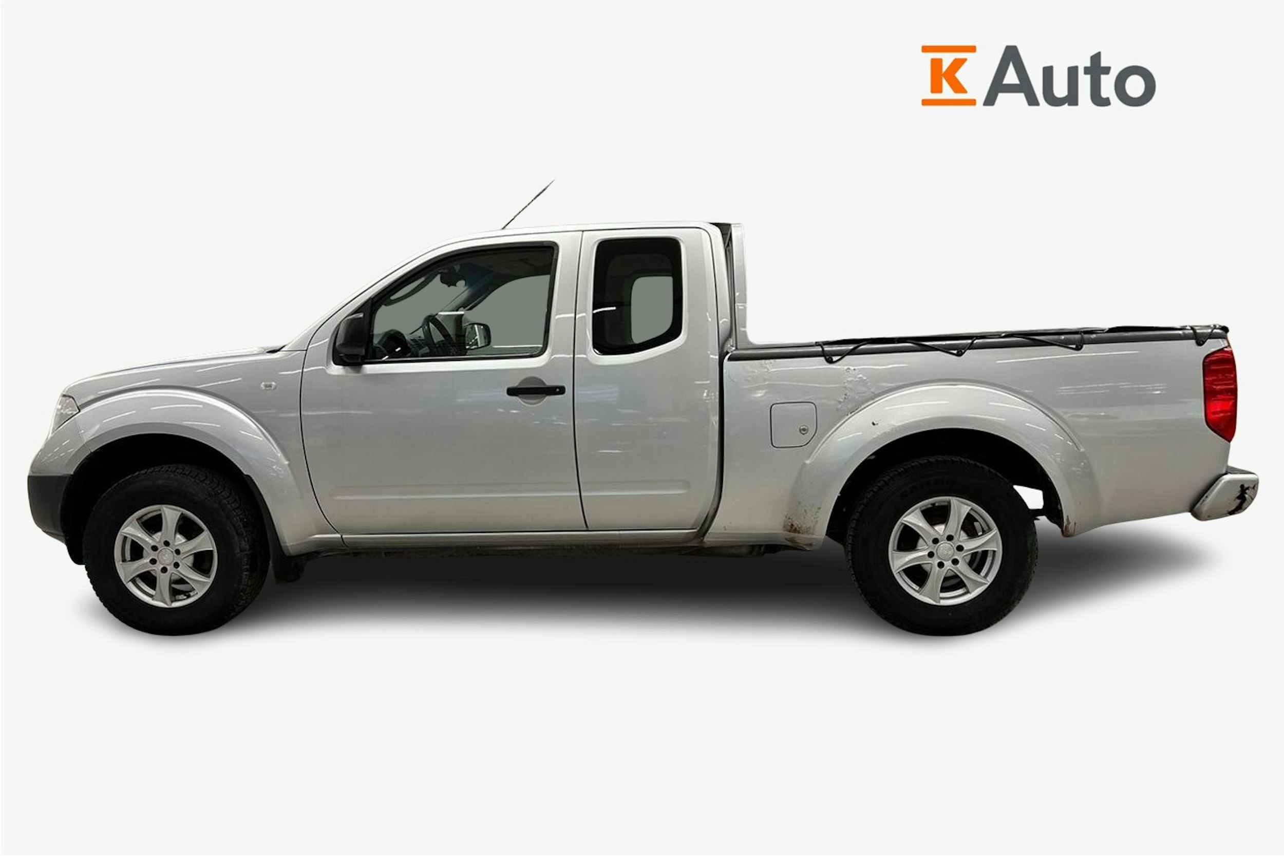hopea Nissan Navara 2009 kuva 6.