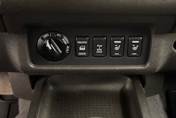 hopea Nissan Navara 2009 kuva 15.