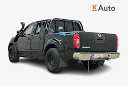 musta Nissan Navara 2009 kuva 2.