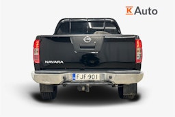 musta Nissan Navara 2009 kuva 3.