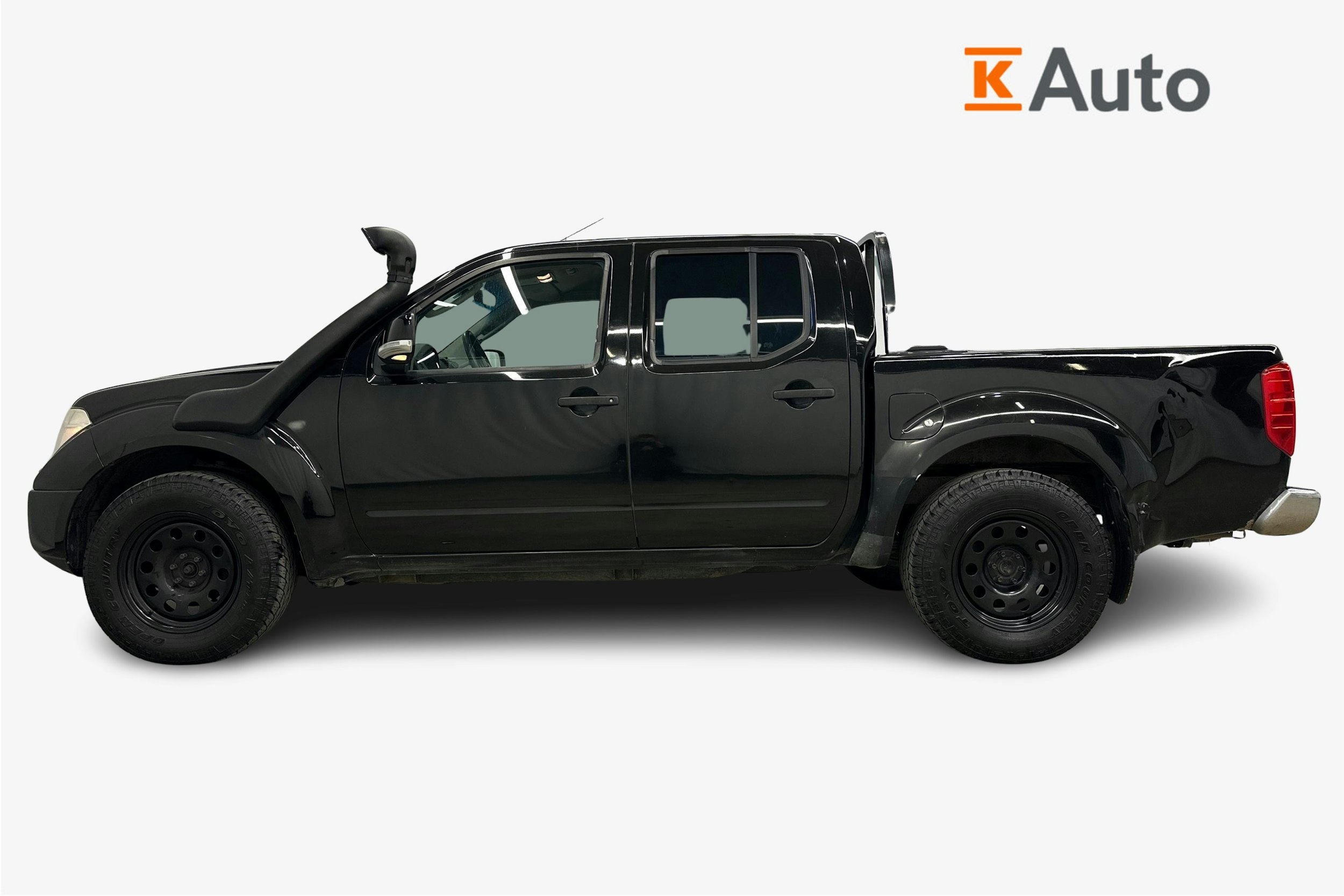 musta Nissan Navara 2009 kuva 5.