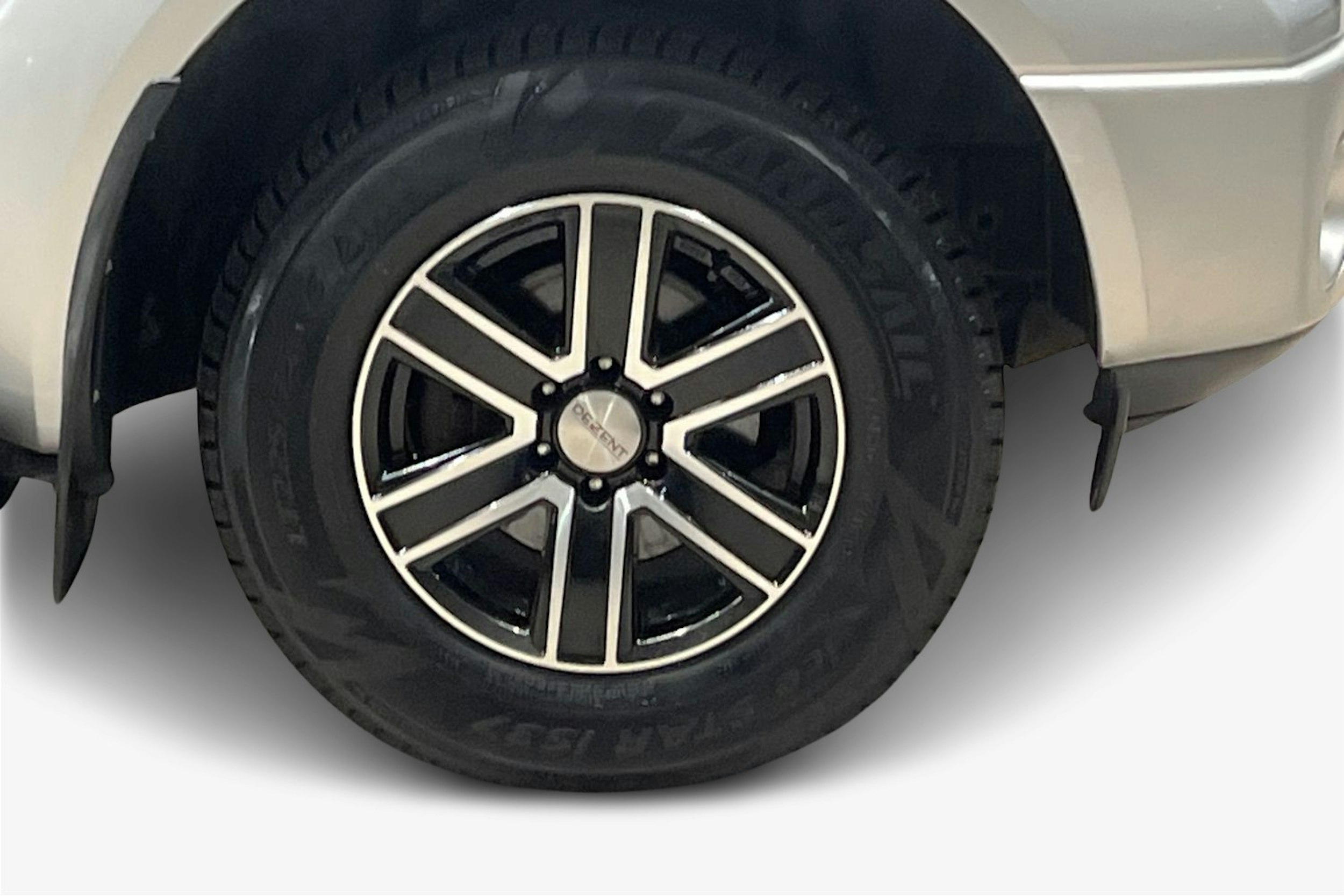 hopea Nissan Navara 2009 kuva 8.