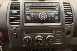 hopea Nissan Navara 2009 kuva 9.