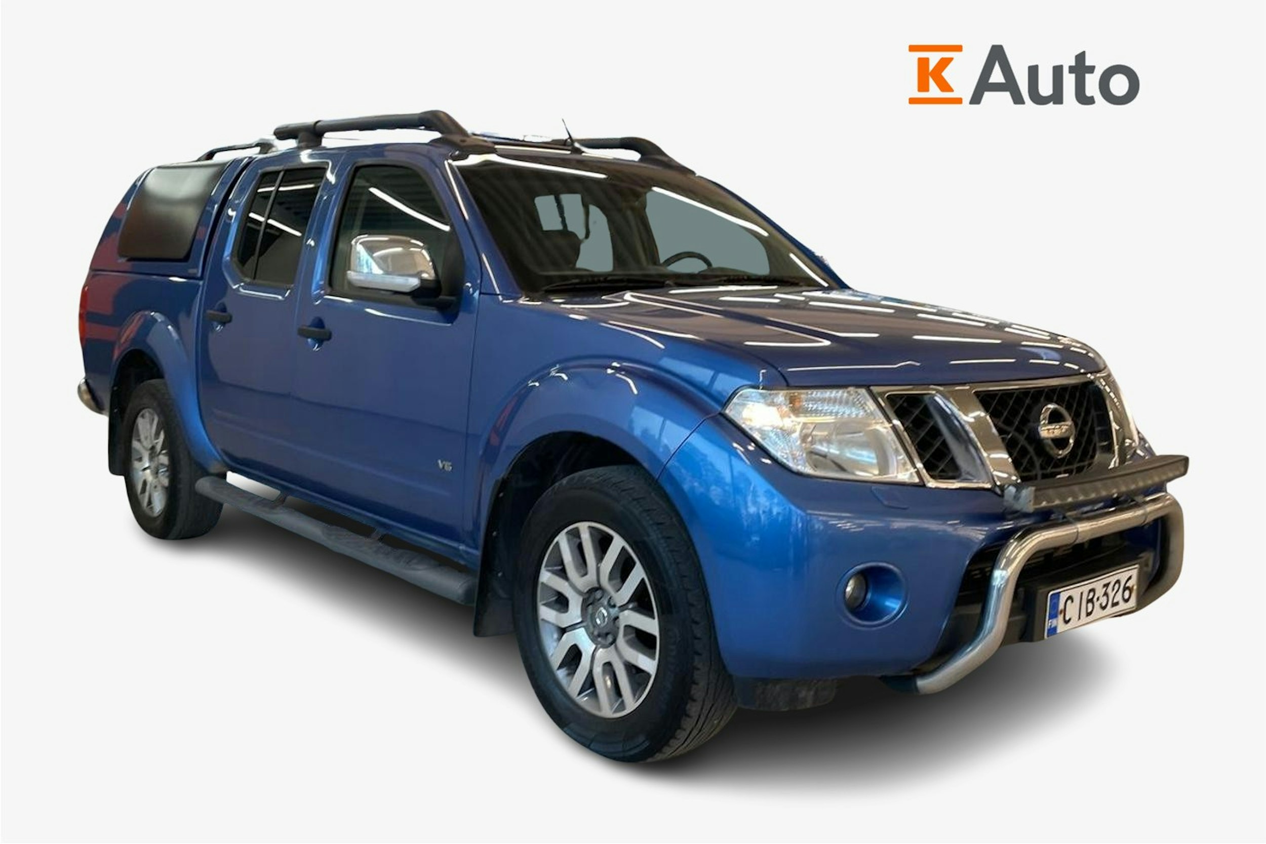 Sininen Nissan Navara 2011 kuva 1.