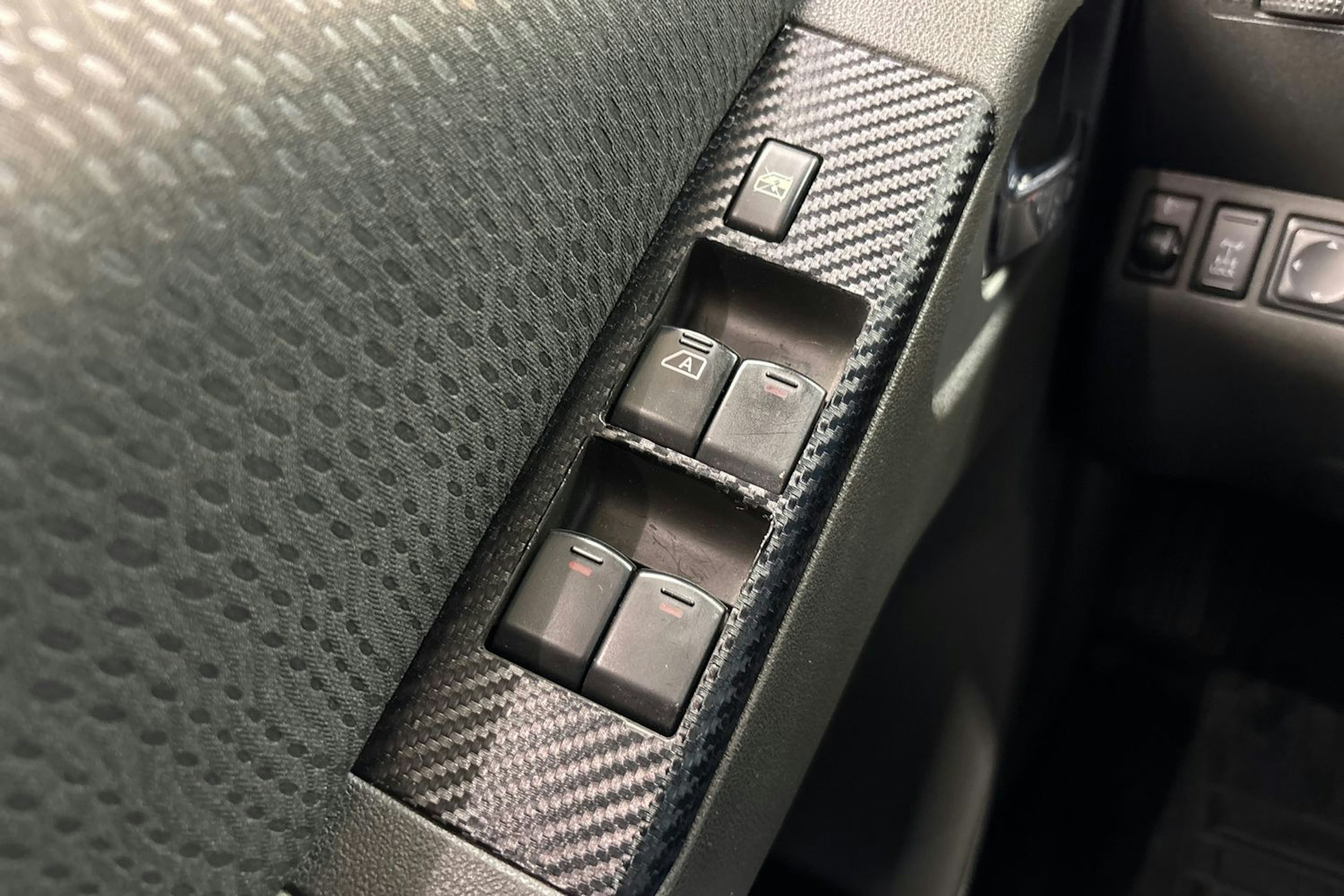 harmaa Nissan Navara 2012 kuva 24.