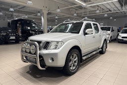 hopea Nissan Navara 2013 kuva 13.
