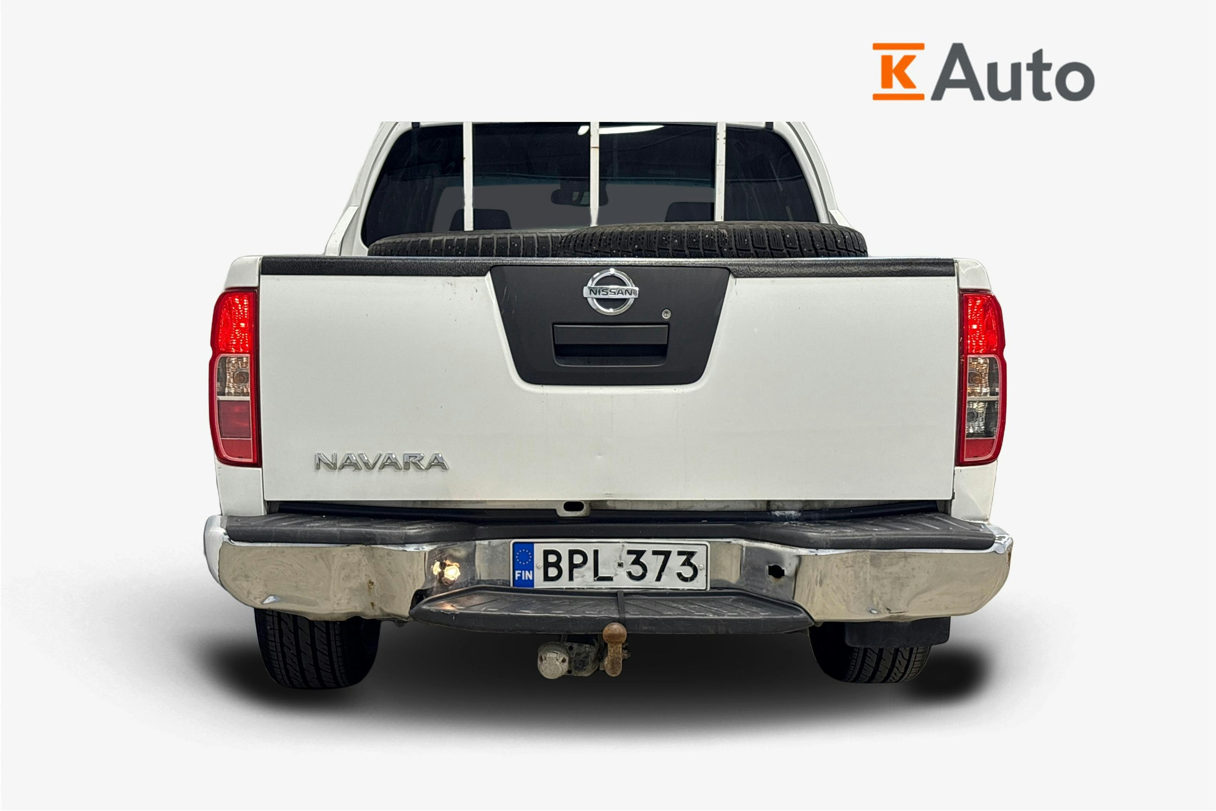 valkoinen Nissan Navara 2014 kuva 3.