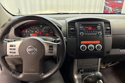 valkoinen Nissan Navara 2014 kuva 17.