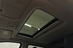 ruskea Nissan Navara 2016 kuva 18.