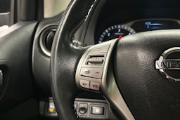 ruskea Nissan Navara 2016 kuva 19.
