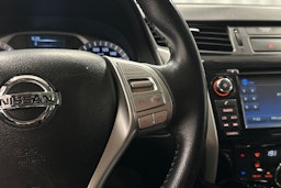 ruskea Nissan Navara 2016 kuva 20.