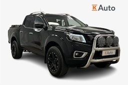 musta Nissan Navara 2016 kuva 1.