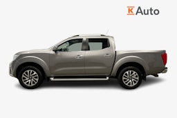 harmaa Nissan Navara 2016 kuva 5.