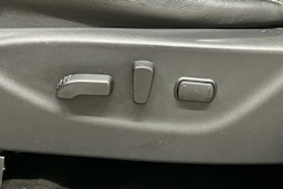 harmaa Nissan Navara 2016 kuva 14.