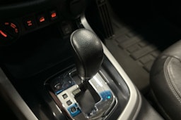 harmaa Nissan Navara 2016 kuva 21.