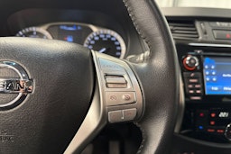 harmaa Nissan Navara 2016 kuva 16.