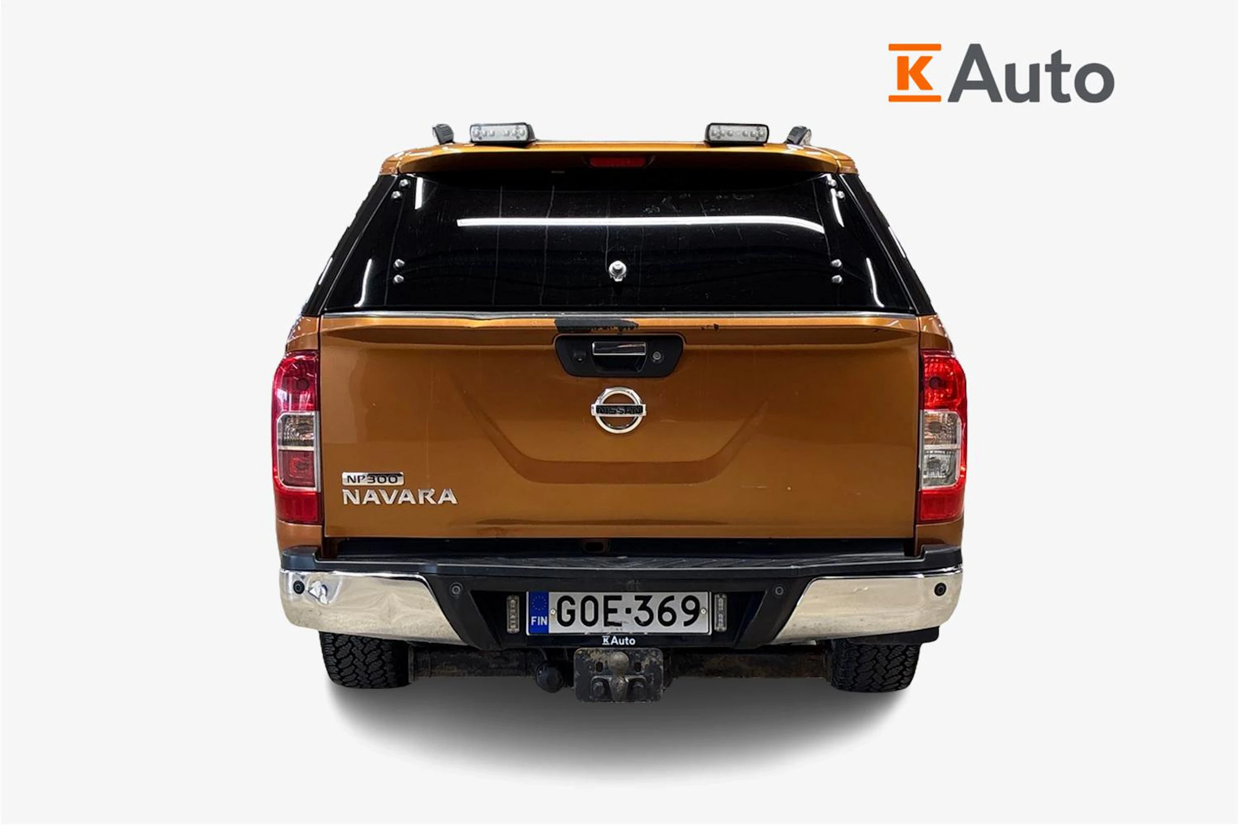 oranssi Nissan Navara 2016 kuva 4.