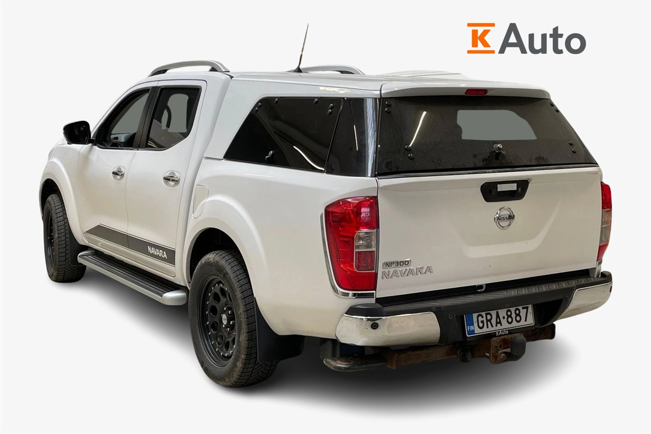 valkoinen Nissan Navara 2016 kuva 2.
