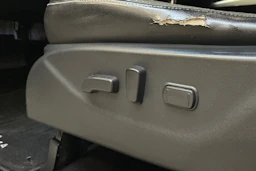 valkoinen Nissan Navara 2016 kuva 17.