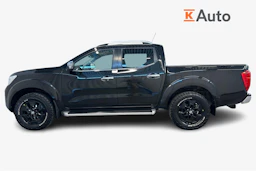 musta Nissan Navara 2016 kuva 5.