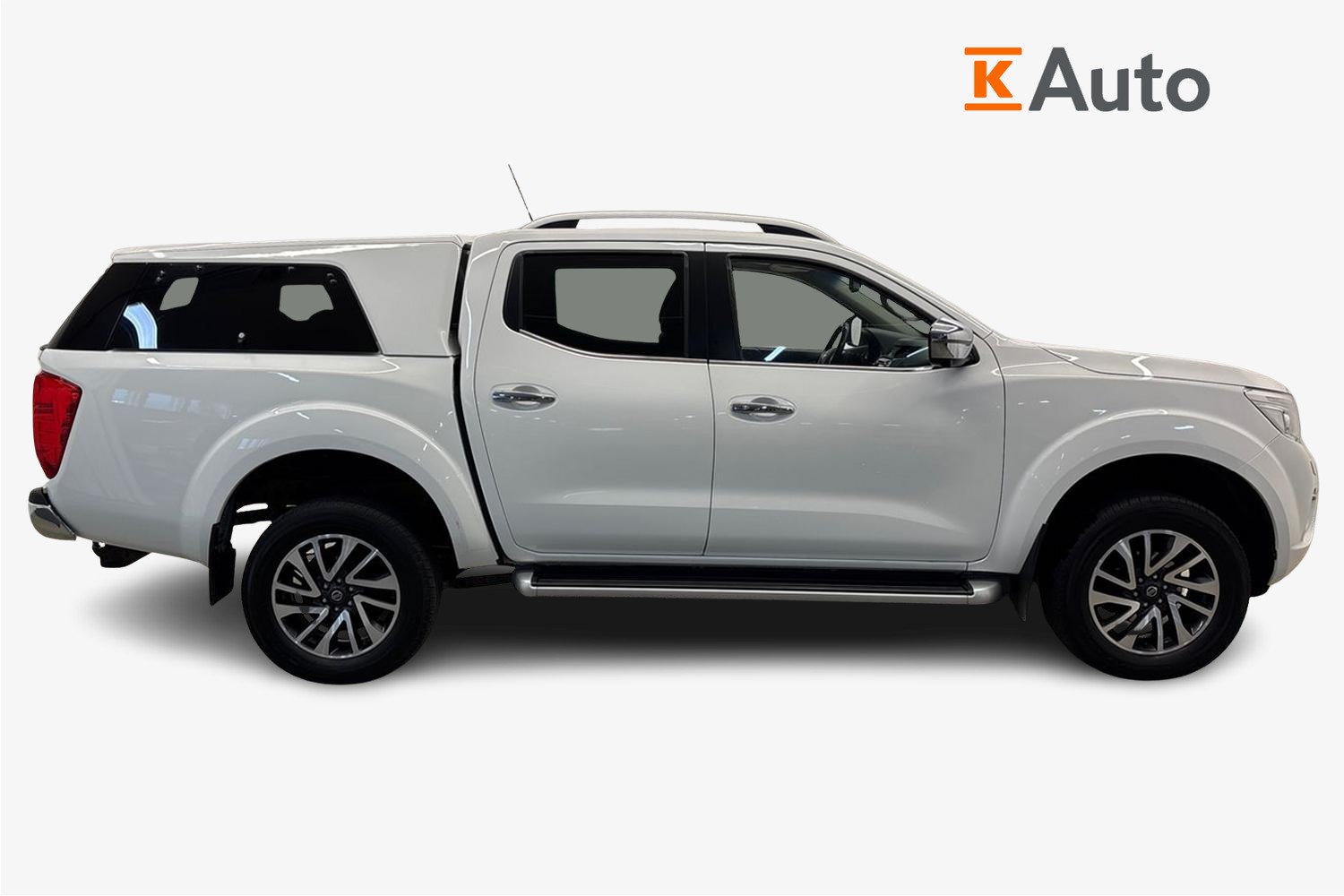 Nissan Navara 2016, photo 7/30