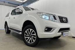 valkoinen Nissan Navara 2016 kuva 31.