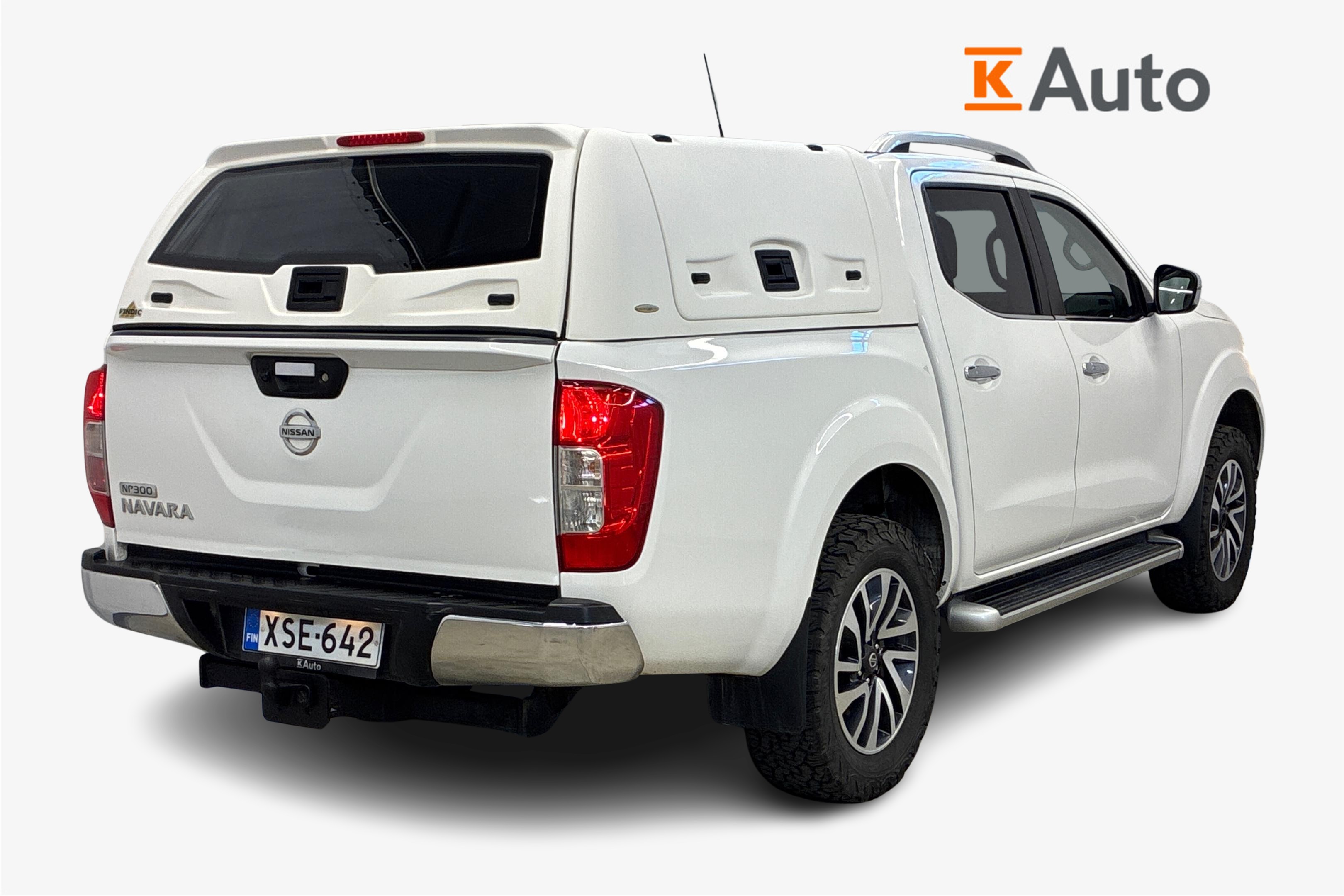 Nissan Navara 2016, bild 2/28