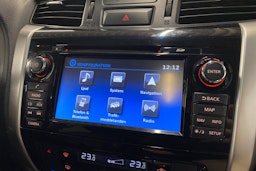 harmaa Nissan Navara 2017 kuva 20.