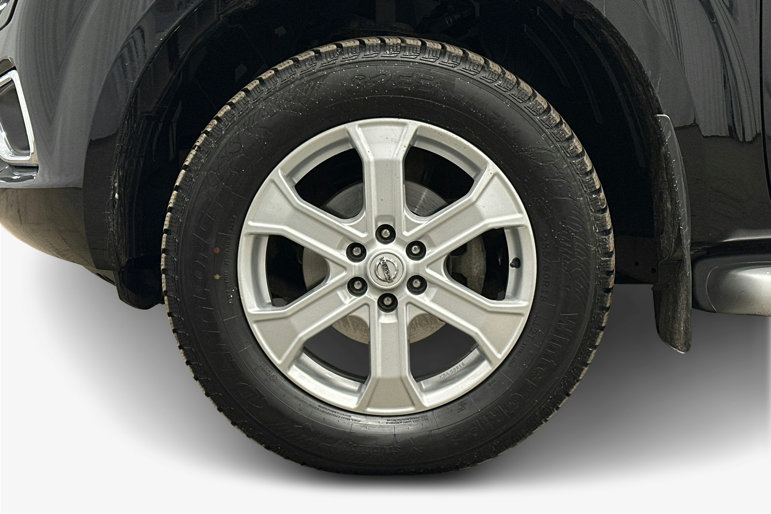 musta Nissan Navara 2017 kuva 12.