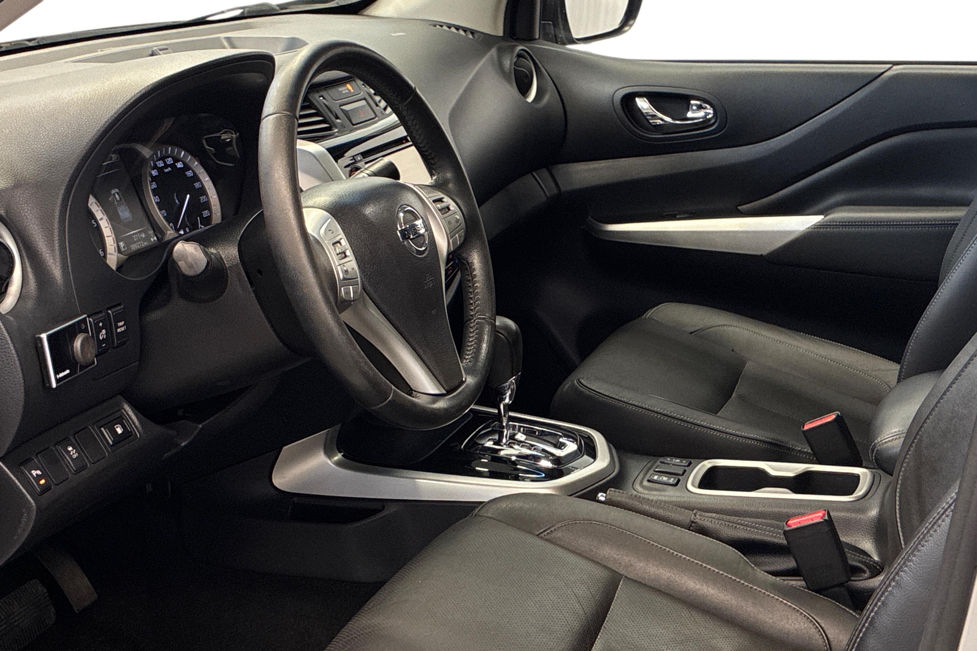 Nissan Navara 2017, kuva 6/28