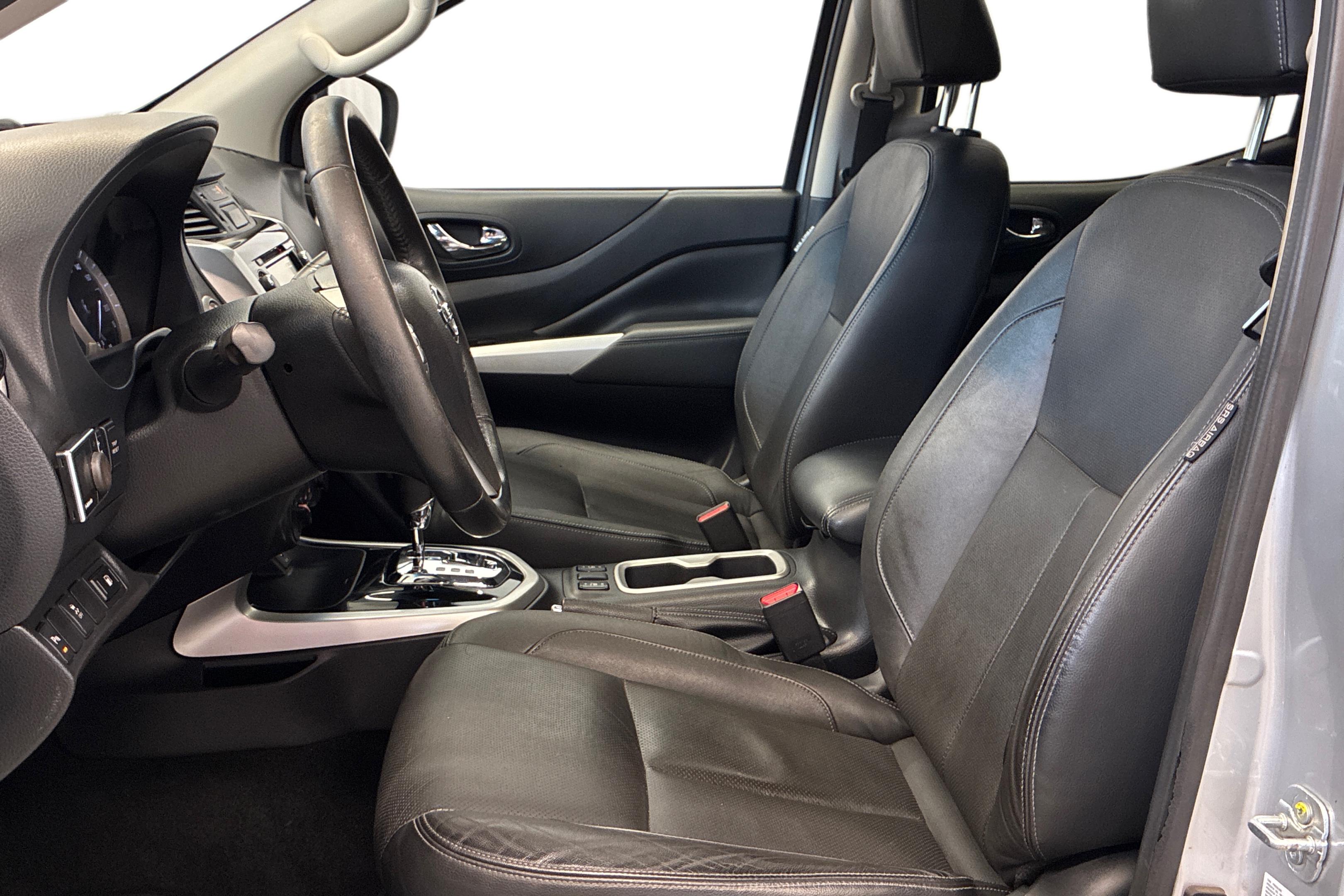 Nissan Navara 2017, kuva 7/28