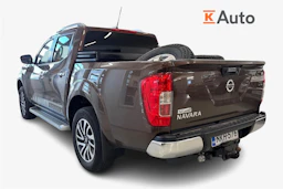 ruskea (beige) Nissan Navara 2017 kuva 2.