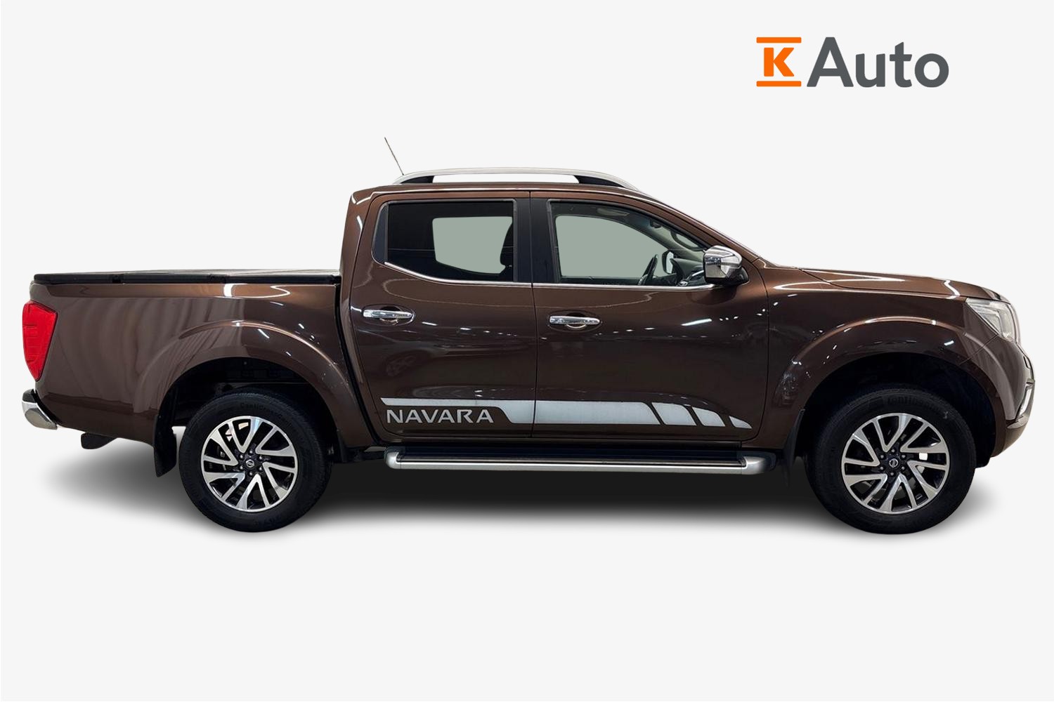 Nissan Navara 2017, kuva 7/26