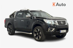 musta Nissan Navara 2017 kuva 1.