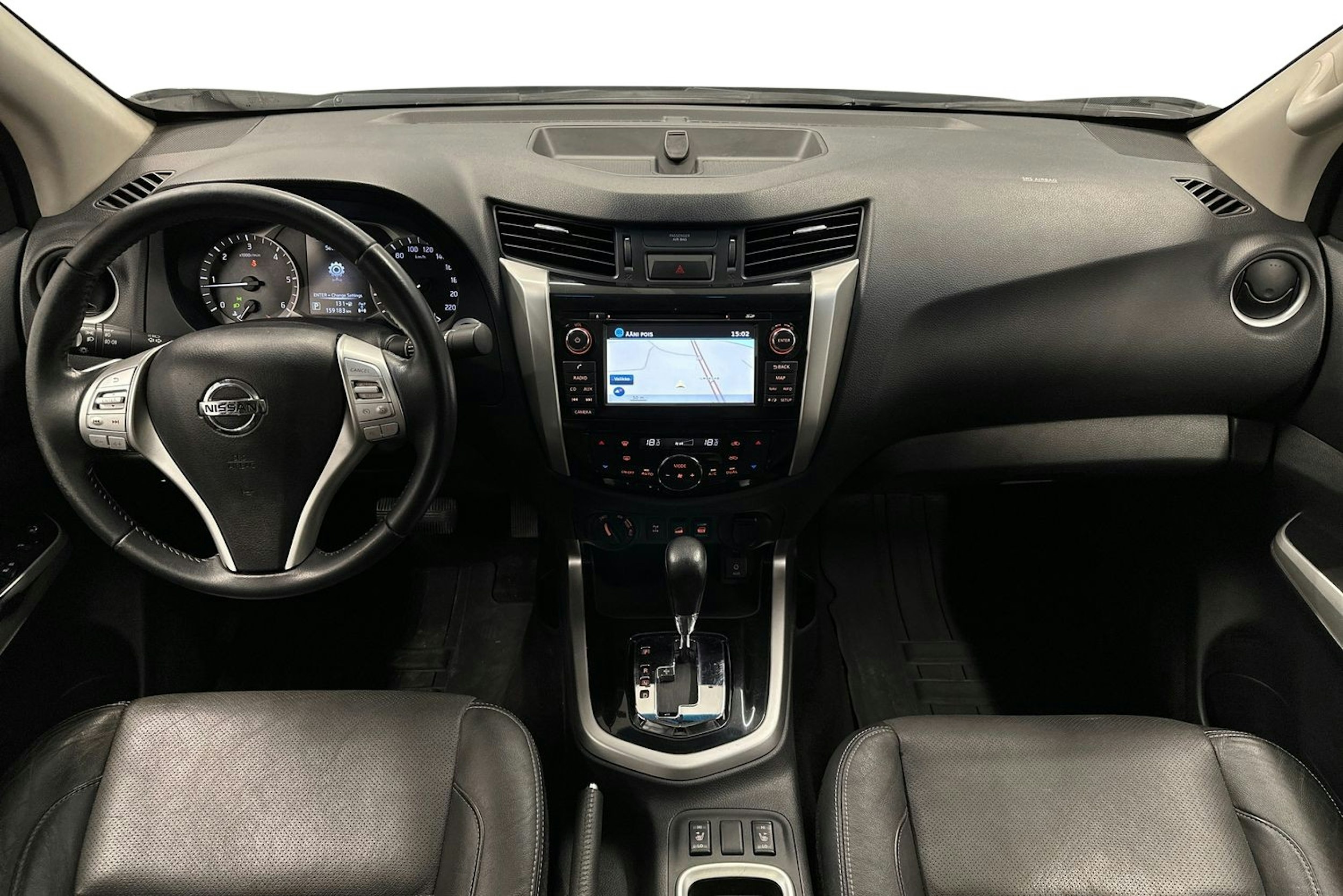 valkoinen Nissan Navara 2018 kuva 9.