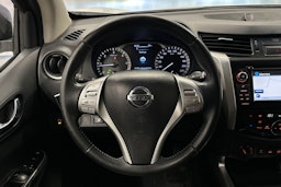 valkoinen Nissan Navara 2018 kuva 17.