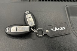 valkoinen Nissan Navara 2018 kuva 26.