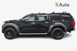 musta Nissan Navara 2018 kuva 5.