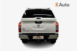 valkoinen Nissan Navara 2018 kuva 3.