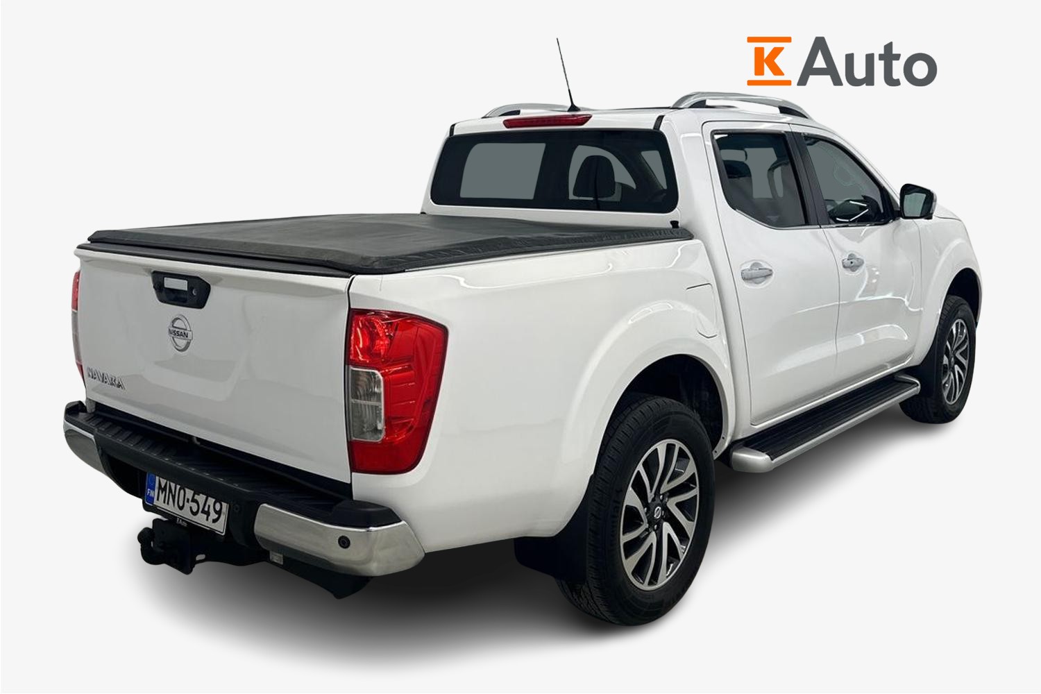 Nissan Navara 2018, photo 2/4