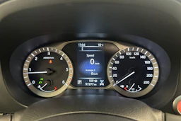 valkoinen Nissan Navara 2018 kuva 12.