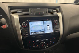 valkoinen Nissan Navara 2018 kuva 20.